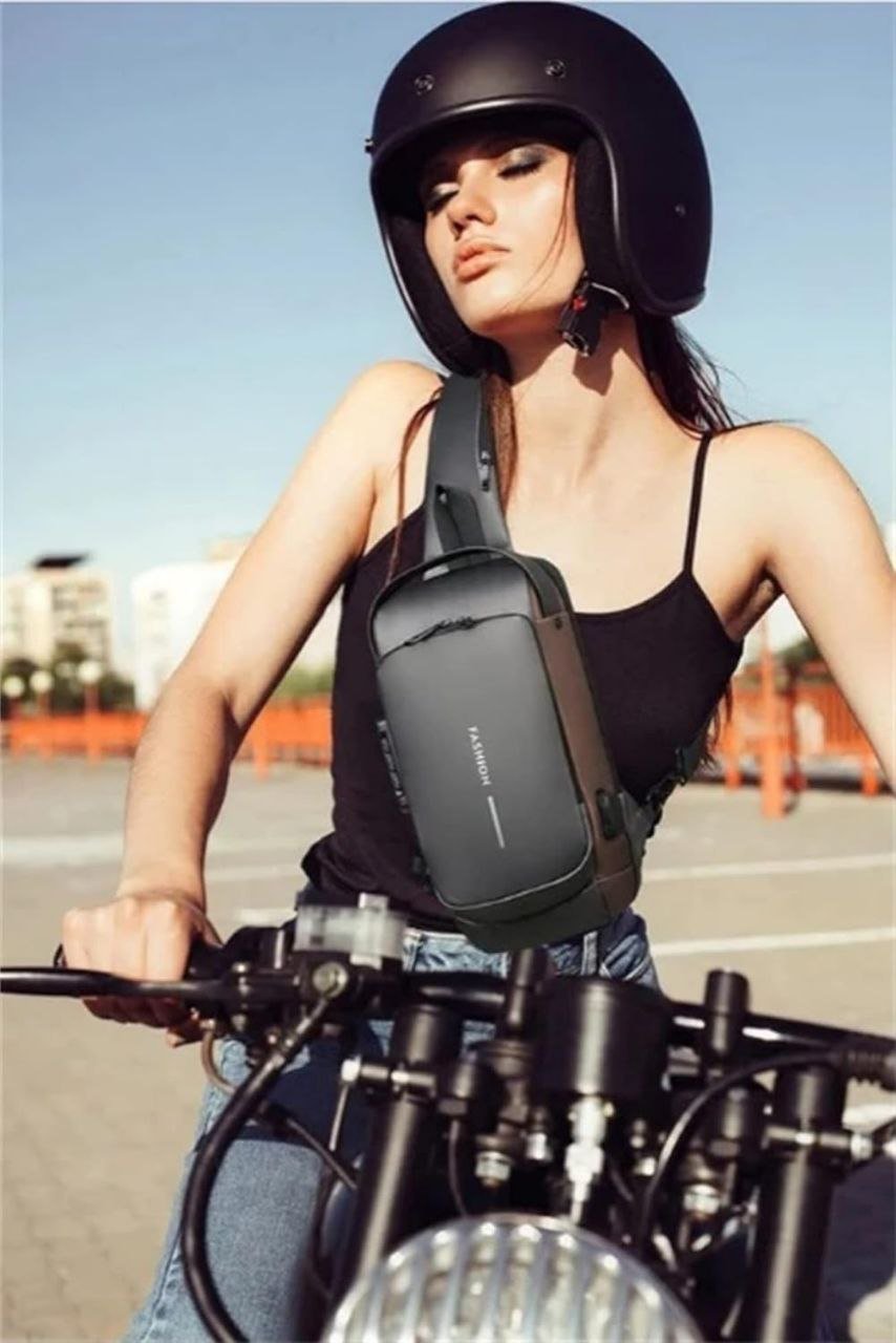 BOLSO DEPORTIVO DE CUERO ANTI ROBO